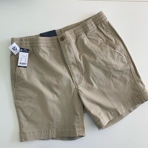 Khaki Cremieux shorts